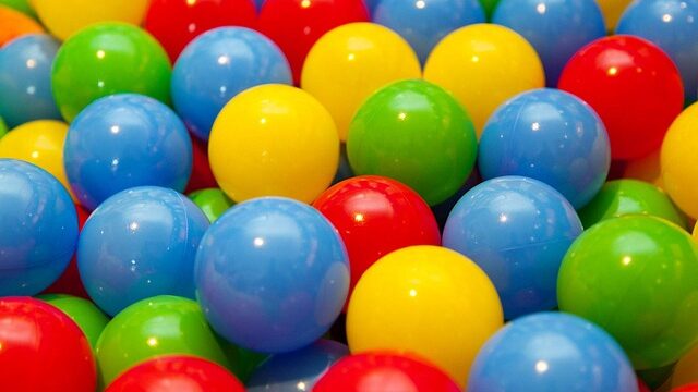 【年齢別完全ガイド】子どもとのおすすめ外出先50選！雨の日・予算別も徹底解説